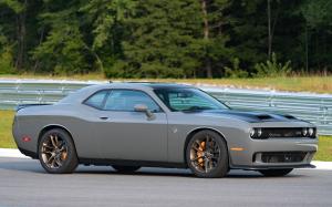 Dodge Challenger SRT Hellcat 2018 года
